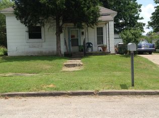 1006 S 3rd St, Muskogee, OK 74401