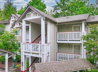 18505 SE Newport Way UNIT A203, Issaquah, WA 98027