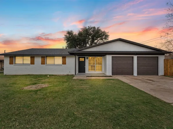 4300 Greenbriar Dr, Waco, TX 76705