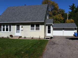 556 12th St NE, Owatonna, MN 55060