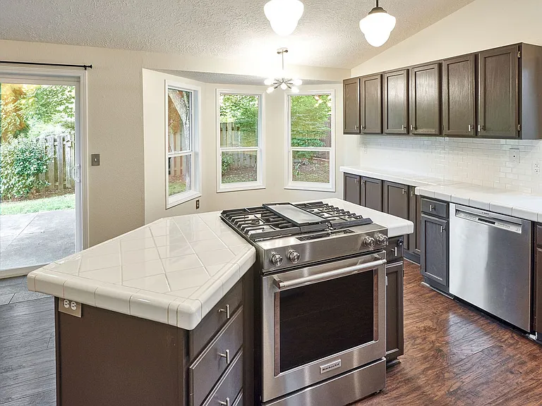 5455 Norma Ave SE — Photo 15