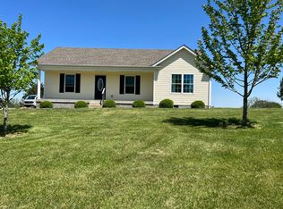 9238 Bloomfield Rd, Springfield, KY 40069