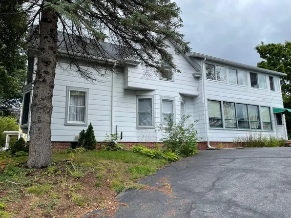 29 Orange St #1, Lewiston, ME 04240