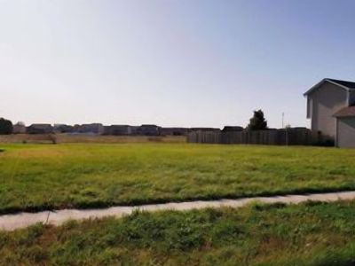 716 Grandyle Dr, Washington, IL, 61571