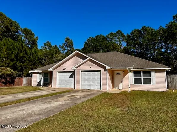 8100-8104 Exchange St, Gautier, MS 39553