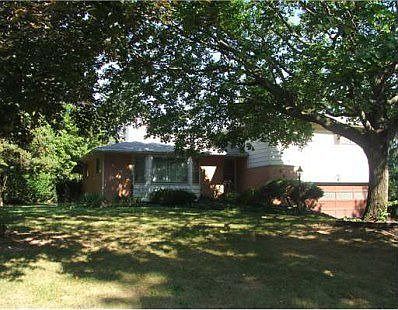 1st image of 451 Eastdale Dr