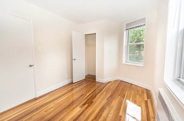 Rented by RealTegrity NY LLC | media 51