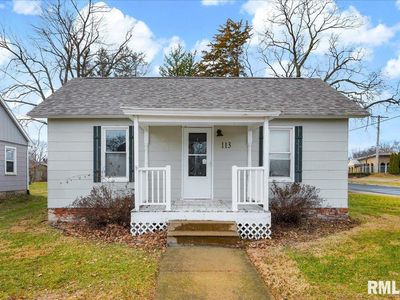 113 N Green St, Roanoke, IL, 61561