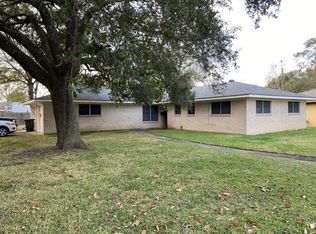 1125 Alma Cir, Vidor, TX 77662