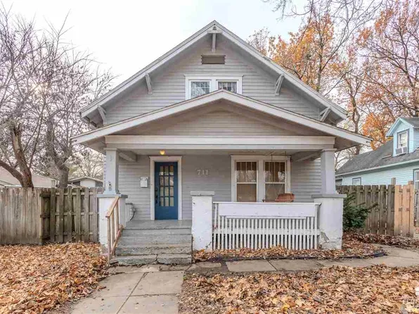 711 Osage St, Manhattan, KS 66502