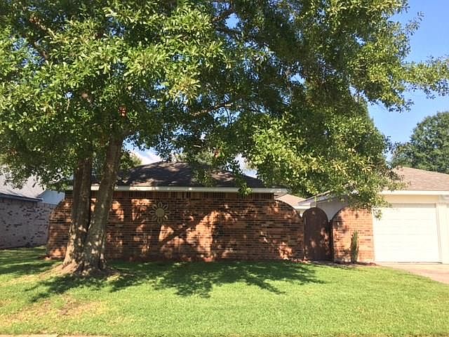 1st image of 808 Lake Vermillion Ct