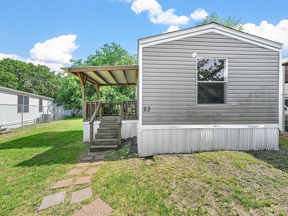 1st image of 23 Oakwood St