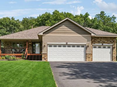 547 Hawthorn Rd, Lino Lakes, MN, 55014