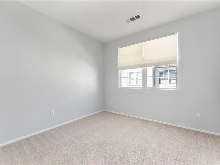 847 E Mountain Way — Photo 21