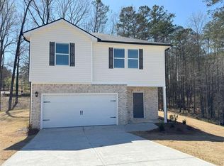 111 Woodside Ct, Temple, GA 30179