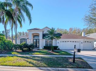 18017 Kings Park Dr, Tampa, FL 33647