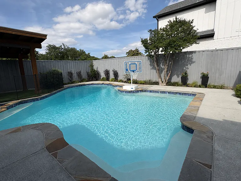 16923 Park Hill Dr — Photo 10