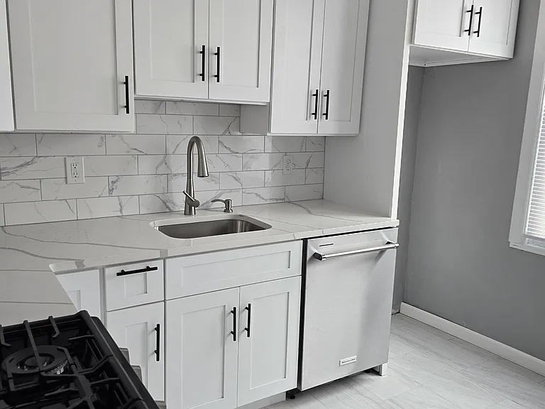 230 Princeton Ave #1 — Photo 4