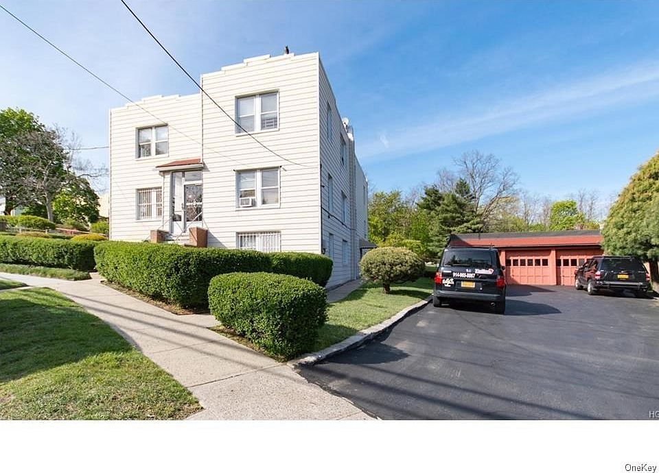 1st image of 69 Spruce St APT 1W