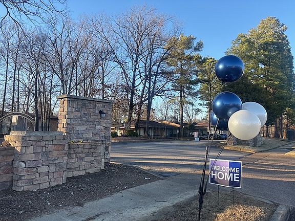 5th image of 543 N Mendenhall Rd #545-04