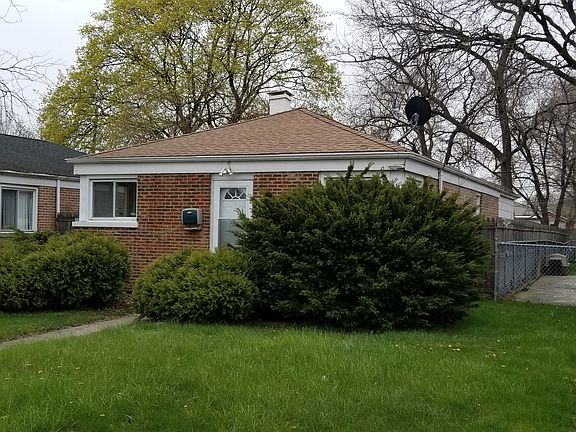 3rd image of 12510 S Loomis St