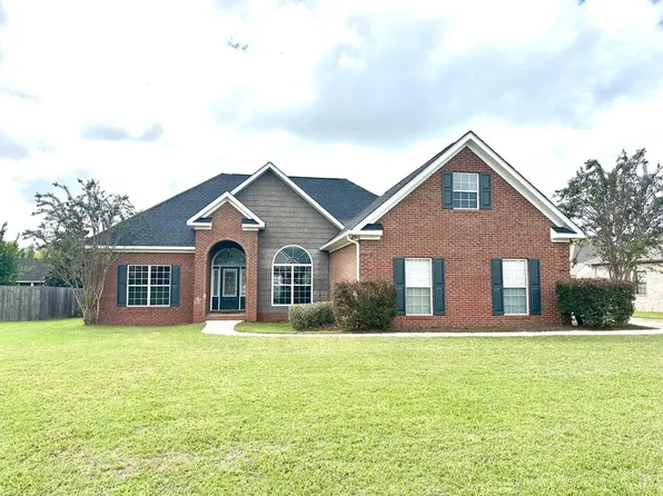 103 Cronan Ct, Dothan, AL 36301