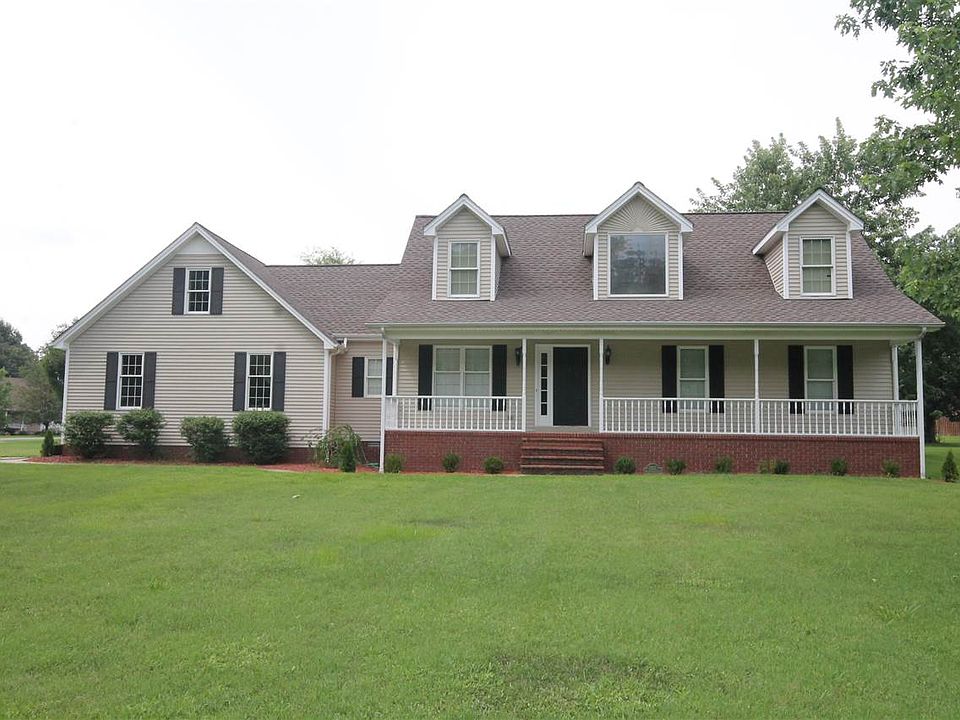 1st image of 2212 Brookhaven Dr