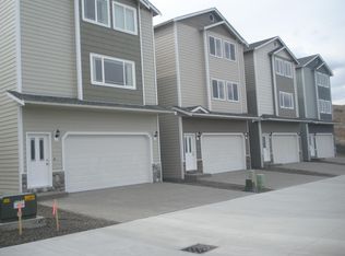 614-A S 1st St #5, Selah, WA 98942