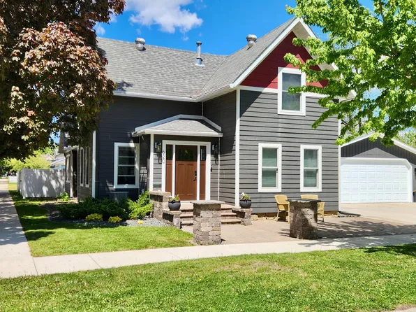 620 W Dwelle St, Lake City, MN 55041