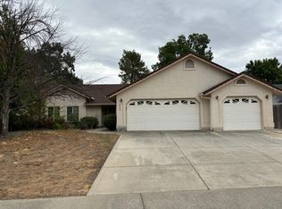 2629 Evergreen Way, Redding, CA 96001