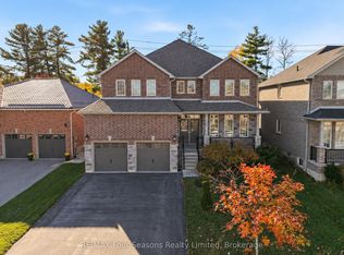 71 Lockerbie Cres, Collingwood, ON L9Y 0Y8