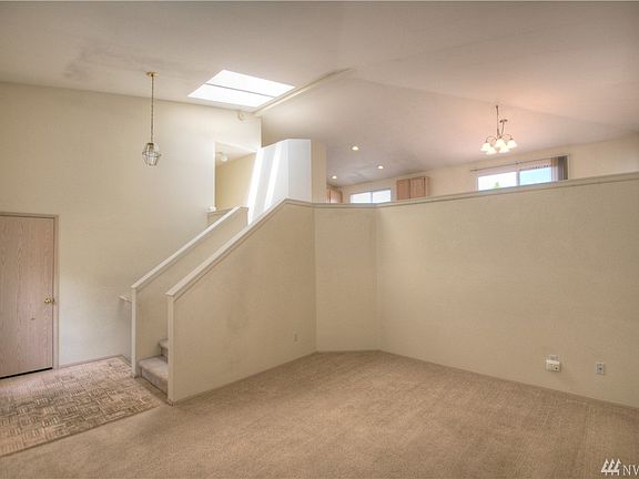 3rd image of 7516 39th Ave SE