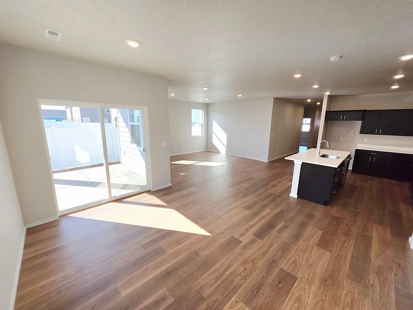 Brand New Single-Story 4 Bedroom Home with 2-Car Garage + Detached 2-Car Workshop — Photo 3