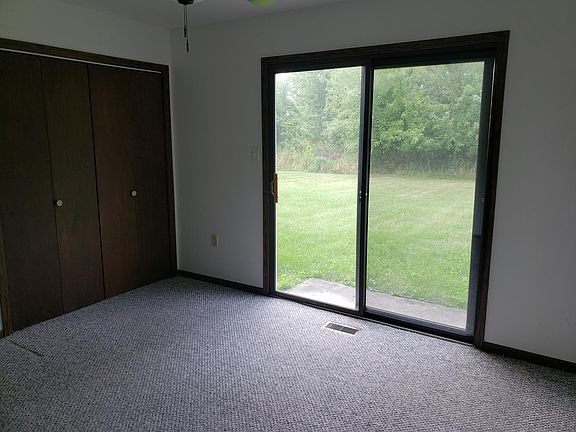 5th image of 3428 Larosa St #2