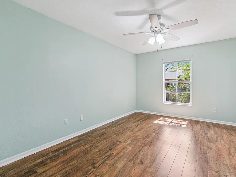 4338 Aristocrat Point — Photo 22