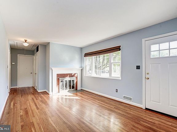 4th image of 401 Sherrow Ave