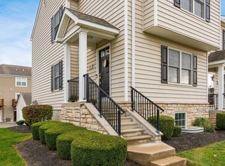 269 Autumn Ridge Cir, Pickerington, OH 43147