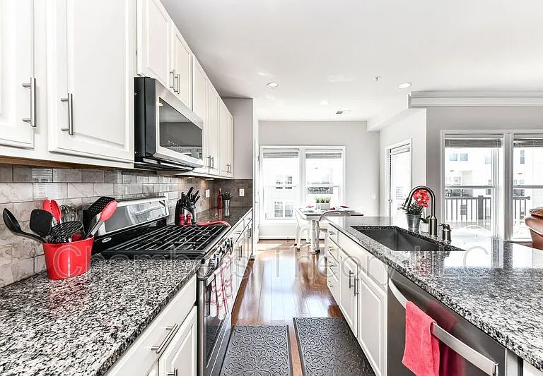 2942 Finsbury Pl #116 — Photo 15