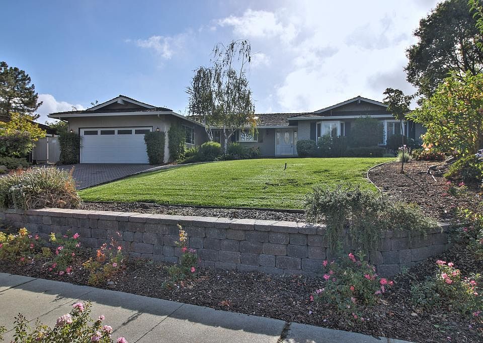 1st image of 13238 Via Arriba Dr