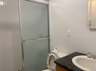 32-61 71st St FLOOR 2, East Elmhurst, NY 11370