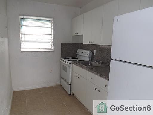 2nd image of 1117 NW 3rd Ave APT 6