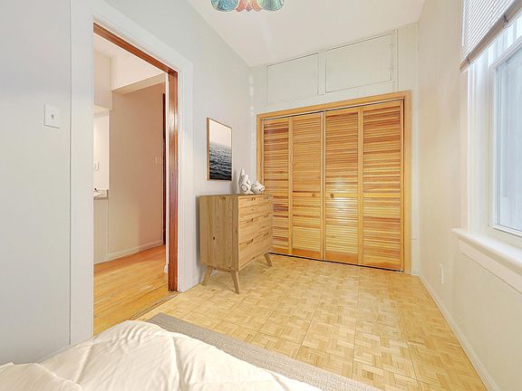 4th image of 3007 N Ashland Ave #3