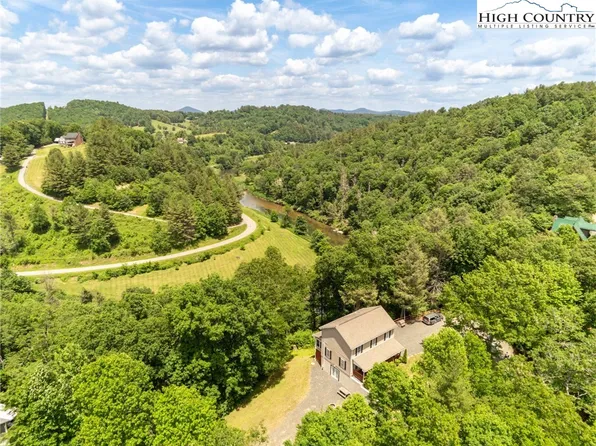 980 Rustic Road, West Jefferson, NC 28694