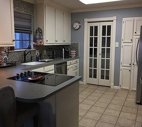 2nd image of 107 Independence Cir