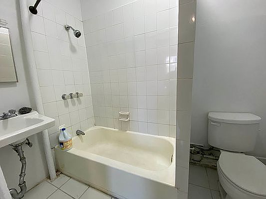 5th image of 751 Nostrand Ave #1R