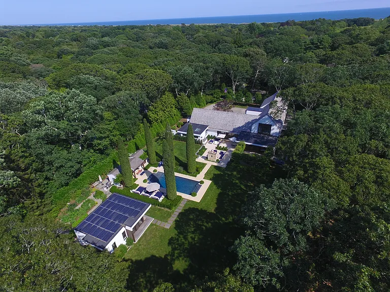 179 Skimhampton Rd — Photo 38