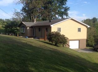 384 Gillespie Rd, Dawson, PA 15428