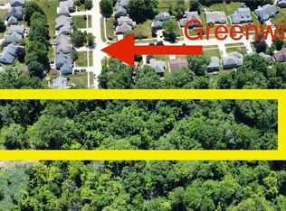 9890 Webster Rd, Strongsville, OH 44136