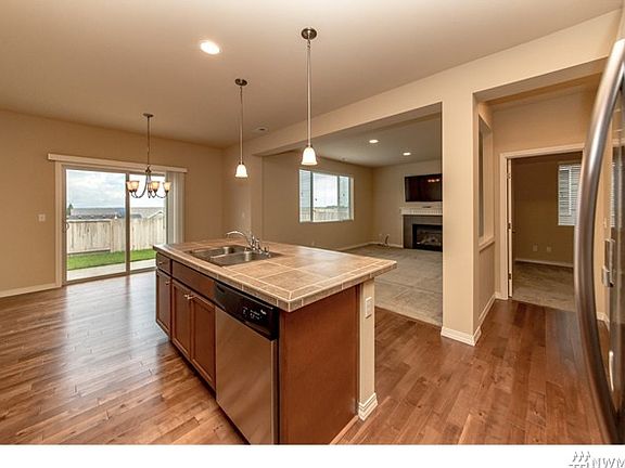 5th image of 2219 Se 57th St