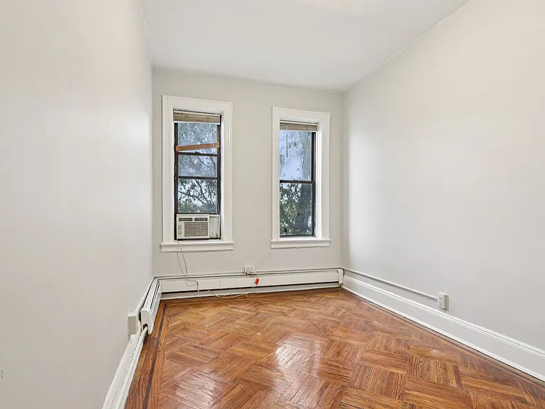 262 Clendenny Ave #6 — Photo 5